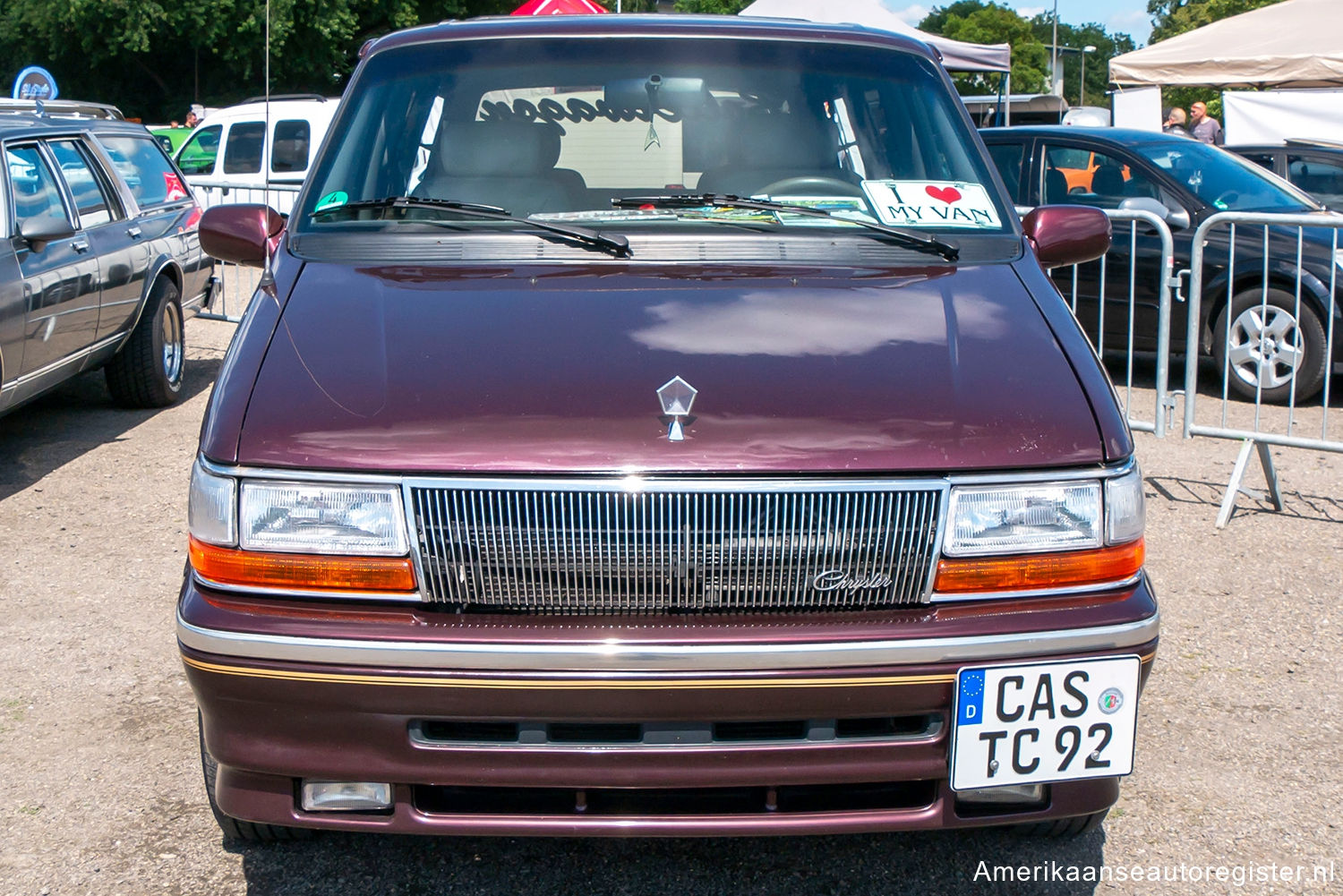 Chrysler Town & Country uit 1991